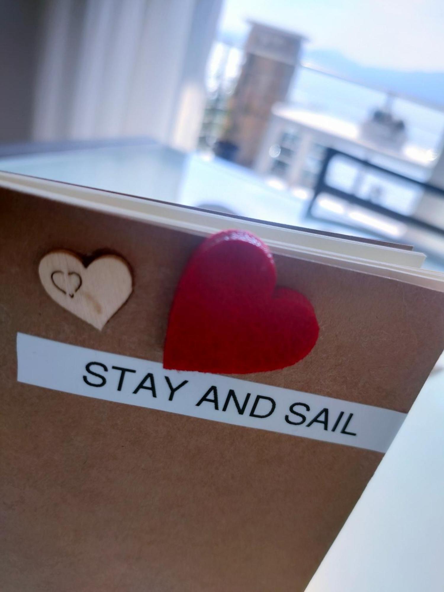 Apartment & Sail - *